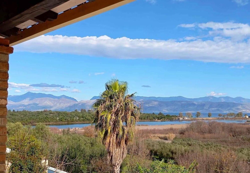 Villa Antinoti in Ionian Islands