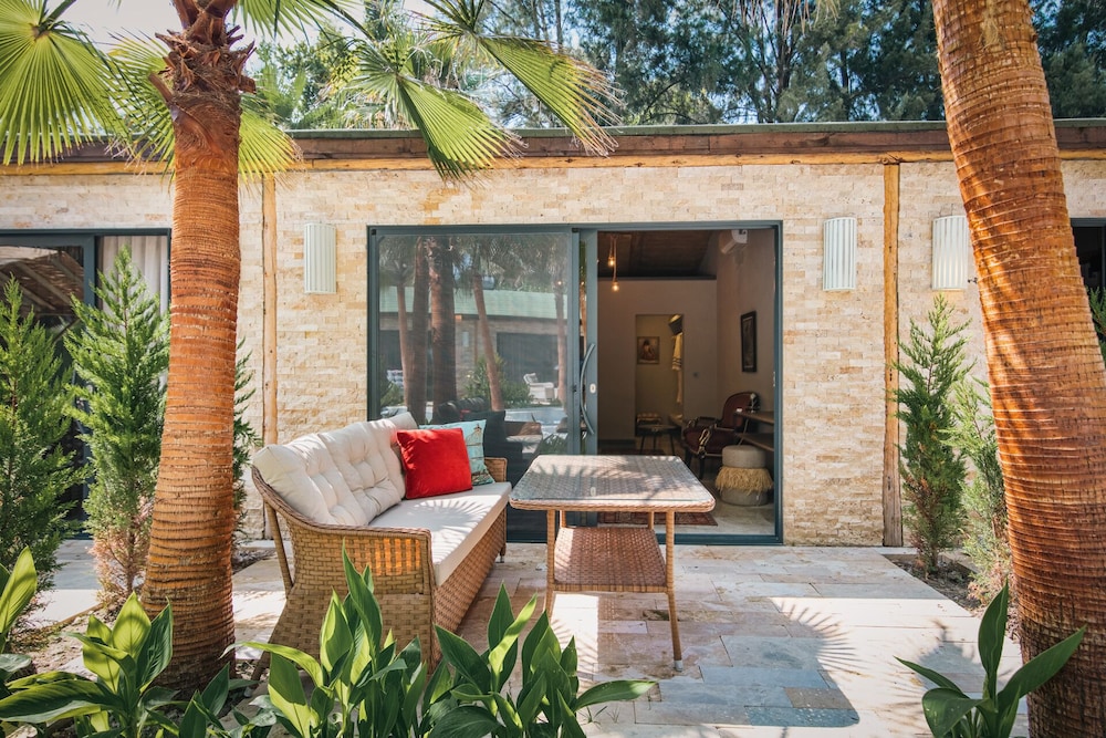 Layla Gocek - Yetişkinlere Özel - Image 44