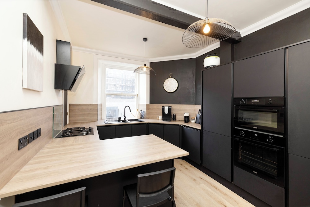 Elegant Apartment in the heart of Edinburgh