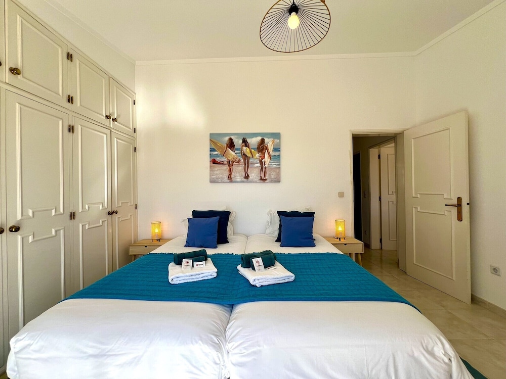 Vilamoura Brightness Villa by Homing