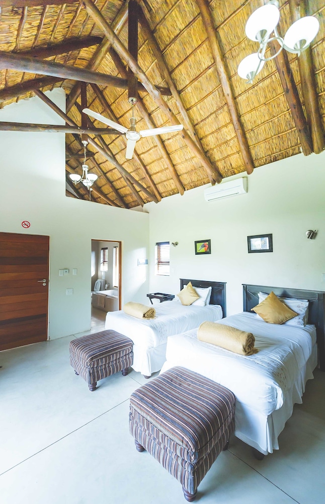 Deruxa Cottages