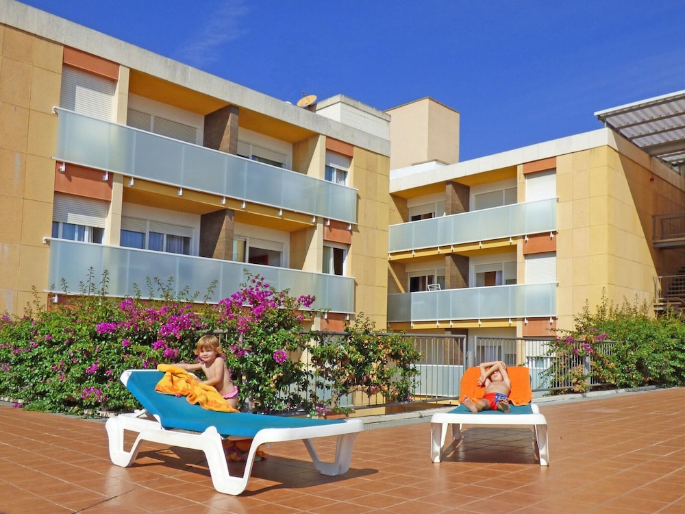 Apartment in Calafell With a Shared Pool
