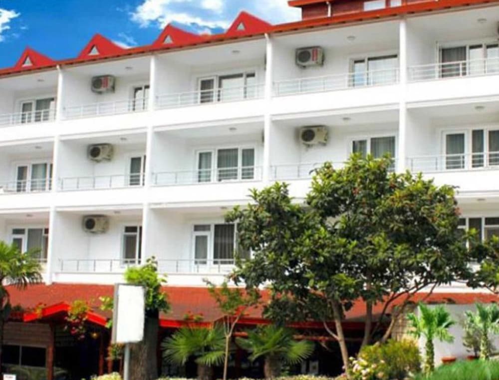 Hotel Moringa - Image 1