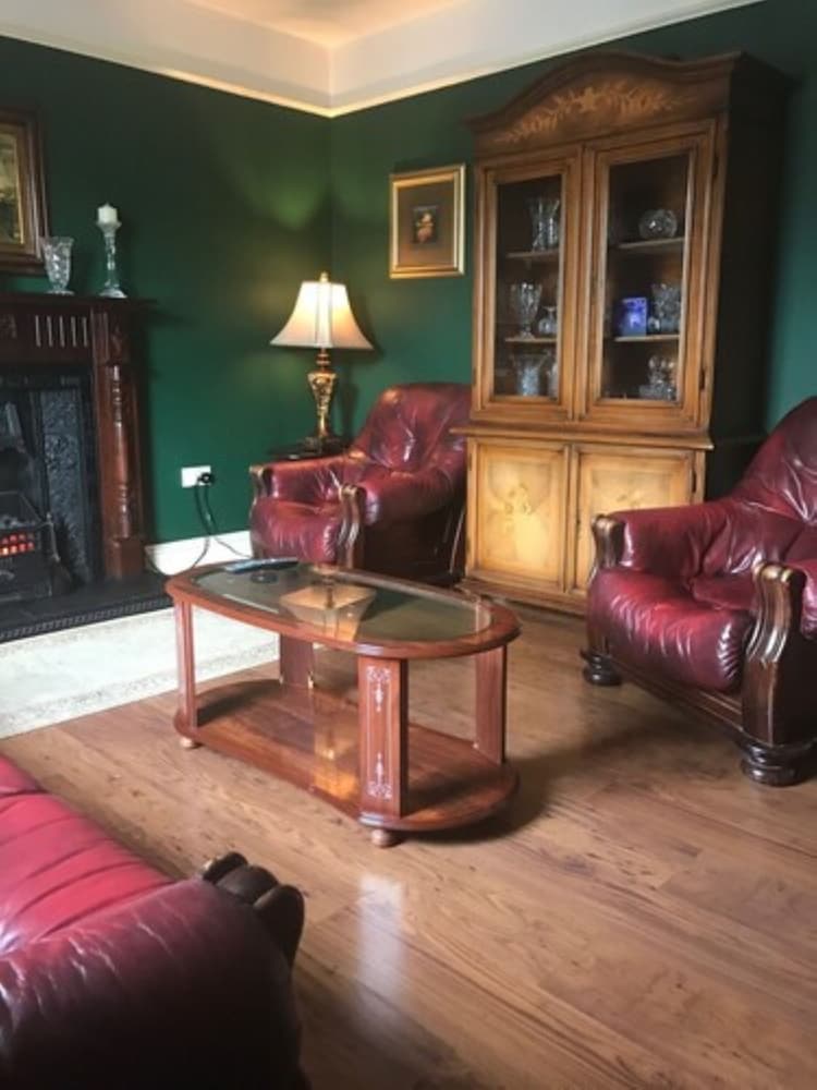 Clare Manor