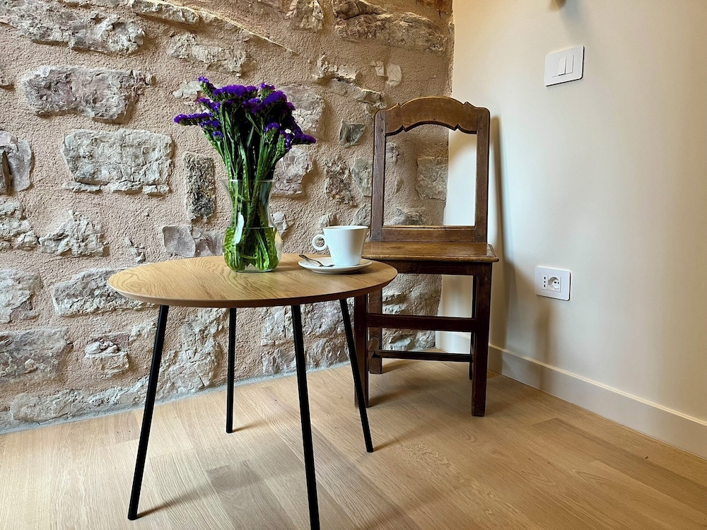 Portica Homes Assisi