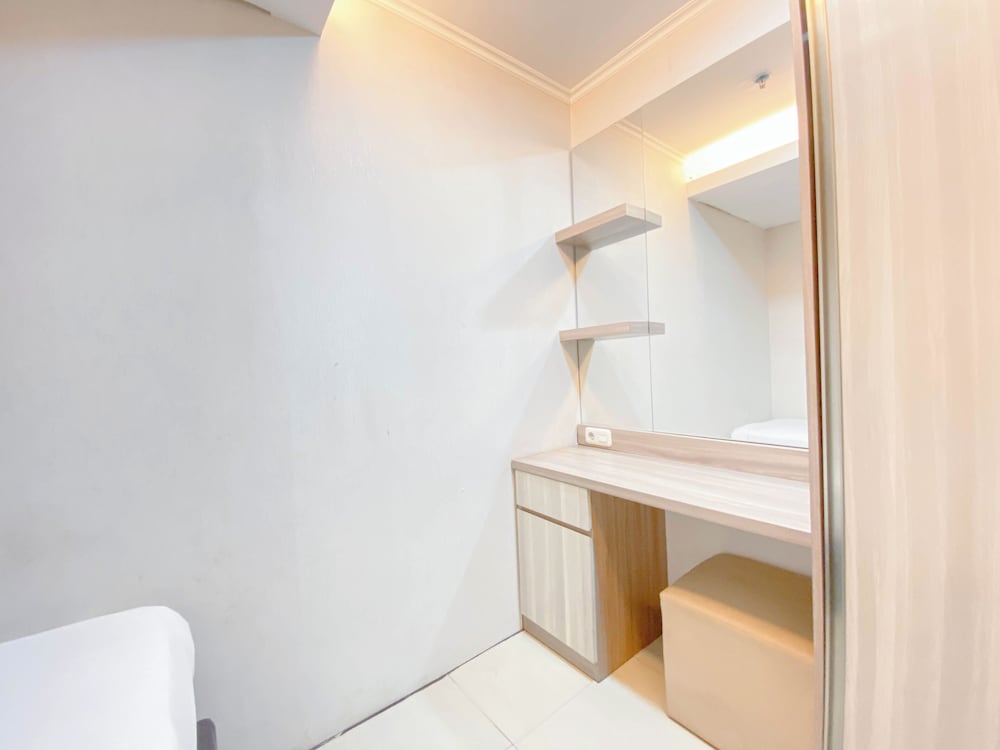 The Modern Classic 2Br With Scenic View At Gateway Pasteur Apartment