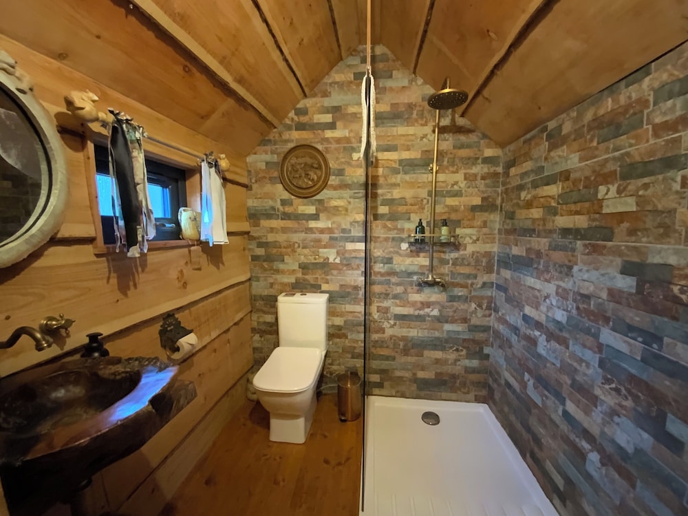 Sweet Donside Cabins