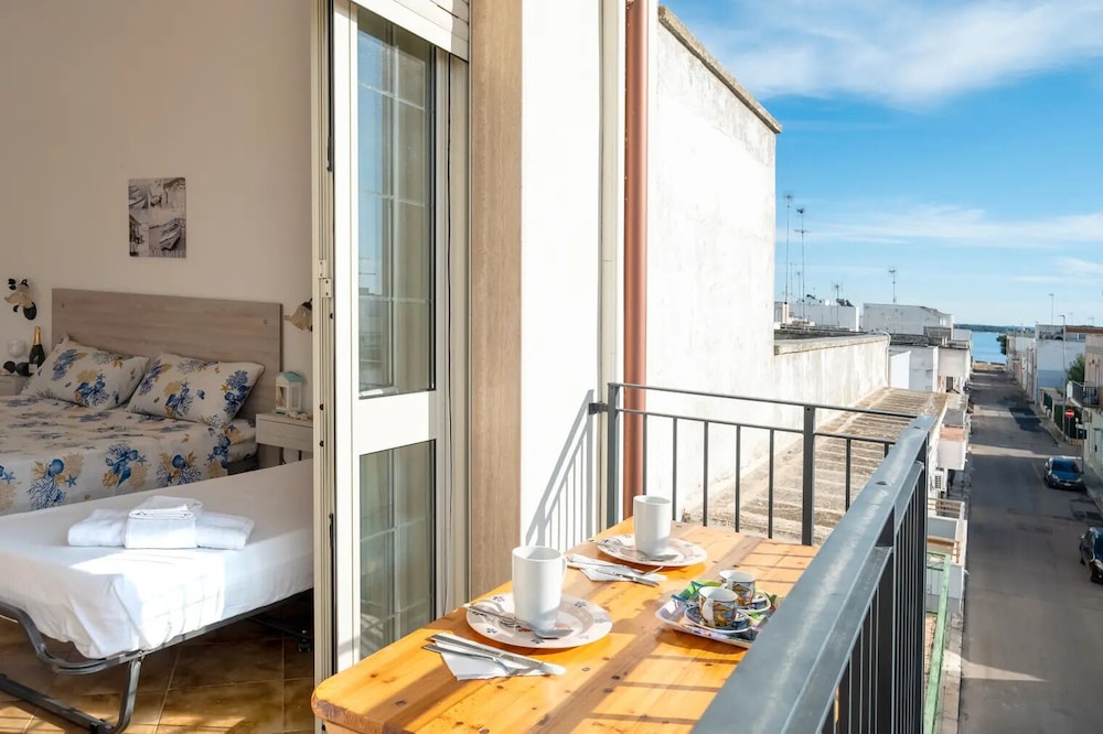 Room-abissi Room Vista Mare B&b Controve