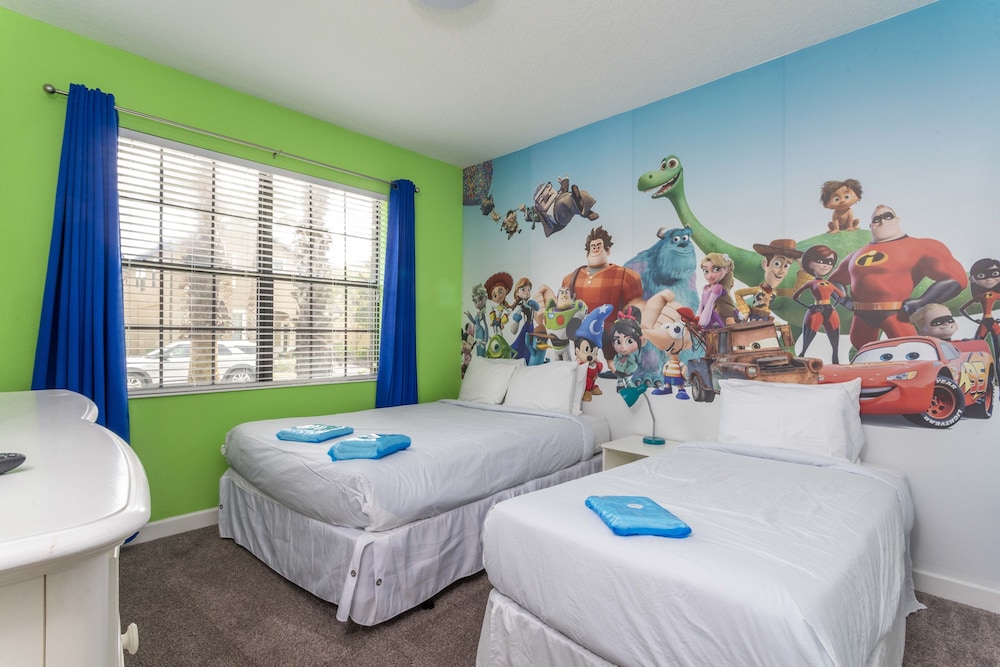 Brilliance At Solterra Resort By Shine Villas #092 5 Bedroom Villa view 3