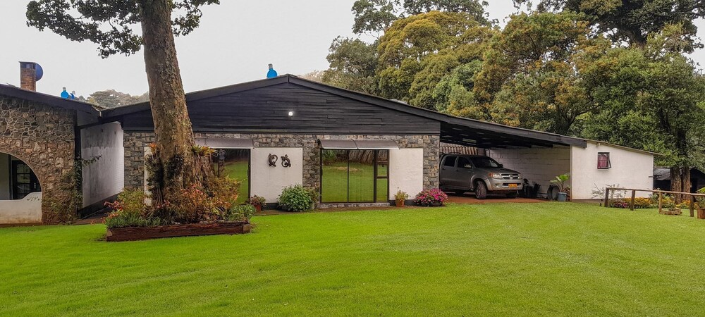 Vimbainashe Villa