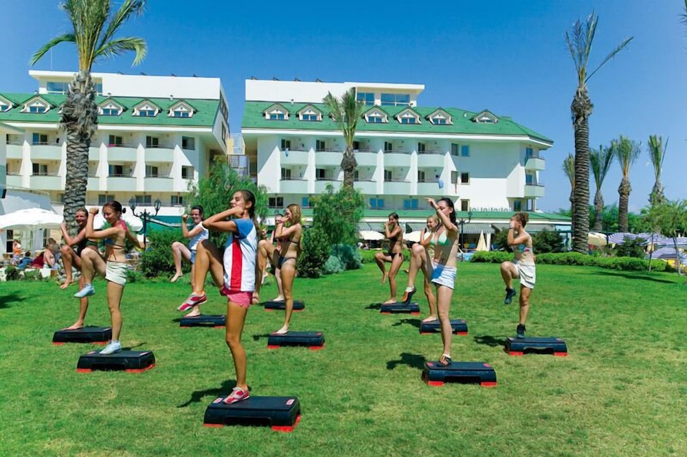 Side Breeze Hotel - All Inclusive
