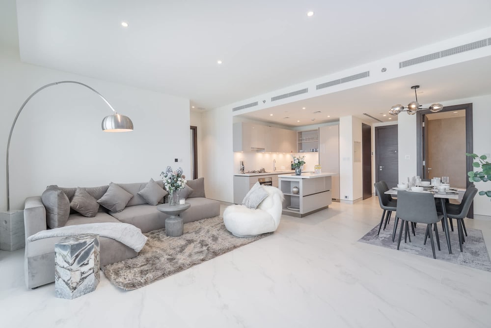 Amazing 2-bedroom in Sobha Creek Vistas Grande