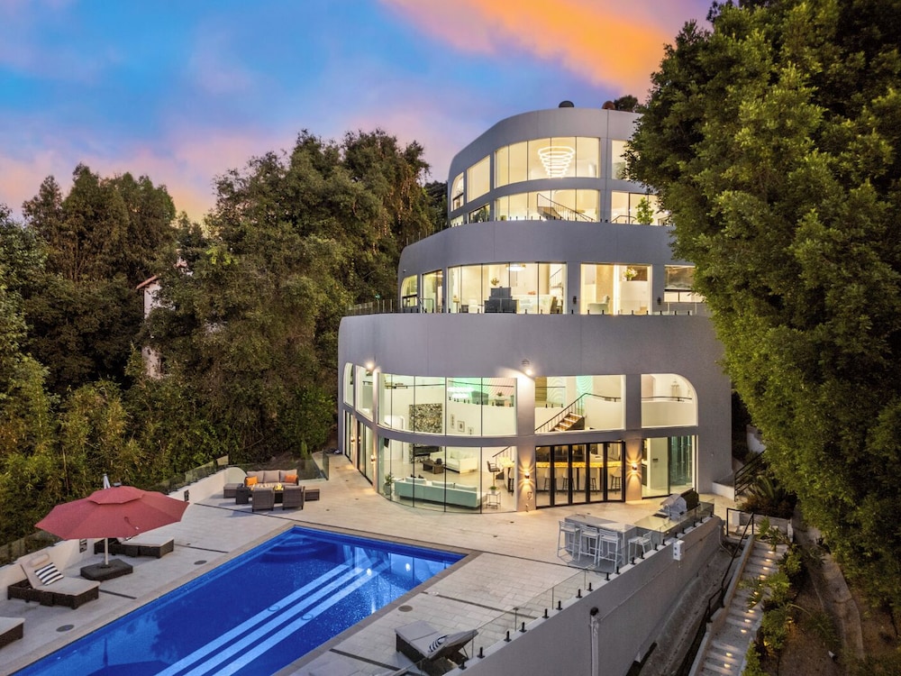 Los Angeles Vacations - Bel Air Yacht Mansion - Property Image 22