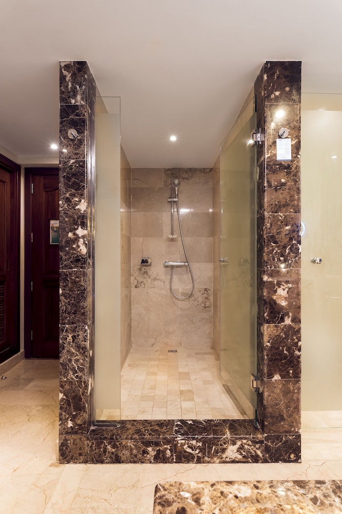 Punta Cana Vacations - Grand Palladium Palace Resort Spa  Casino - All Inclusive - Property Image 4