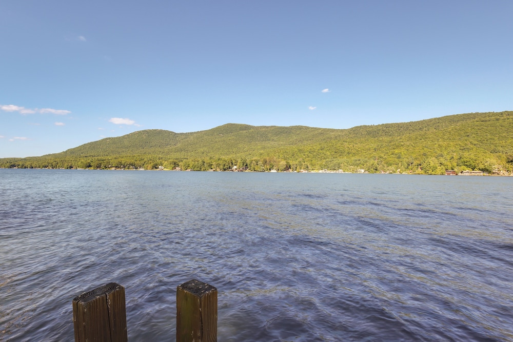 Waterfront Cottage on Lake George w/ 2 Docks!