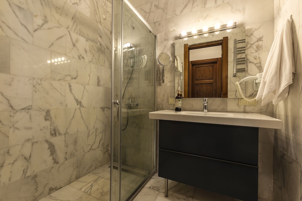 Raven Suites Old City Istanbul