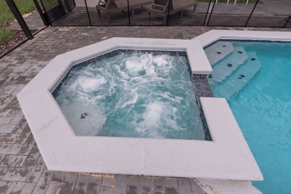 Unforgettable Family Luxury 9BR Villa