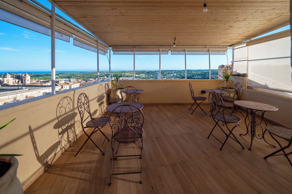 Panorama Suites Noto
