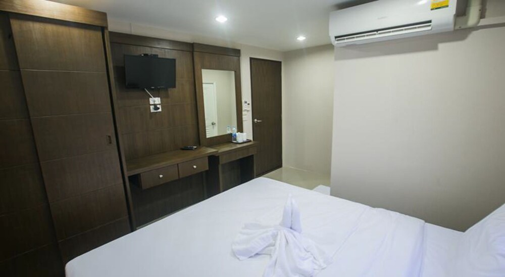 The Sleep Phang Nga