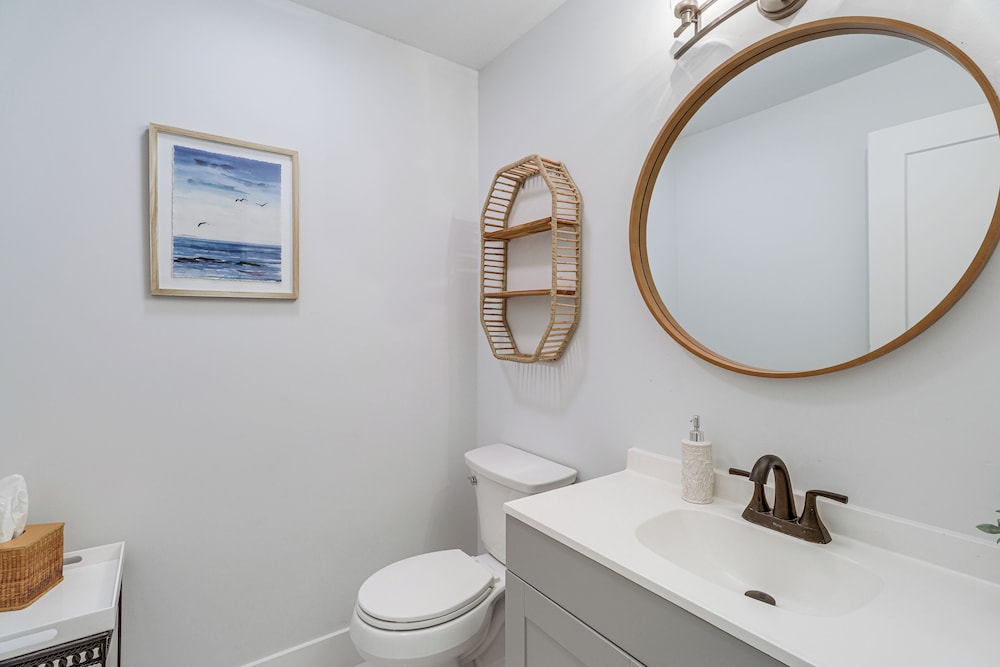6 Mi to Shore: Vero Beach Family Home