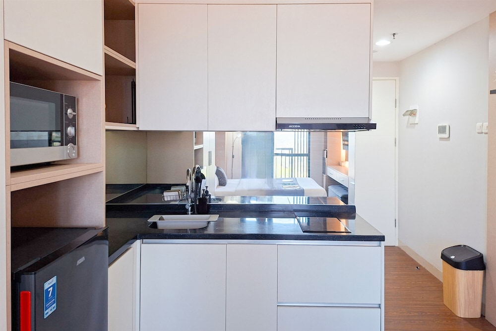 Cozy Studio Apartment At The Ayoma