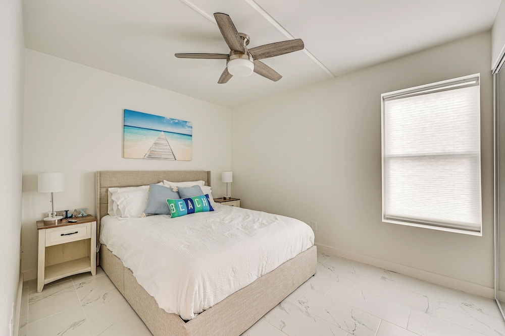 Dogs Welcome: Beachfront South Padre Island Condo
