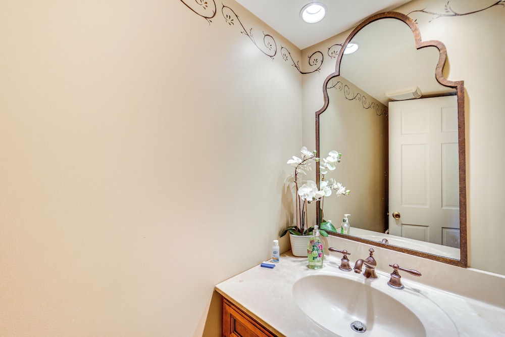 Golf Course On-site: Spacious Hollidaysburg Home!