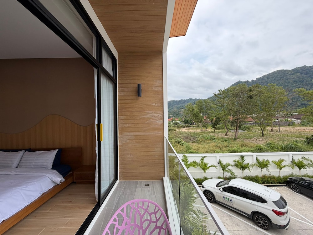 Goldena Residence Pool Villas