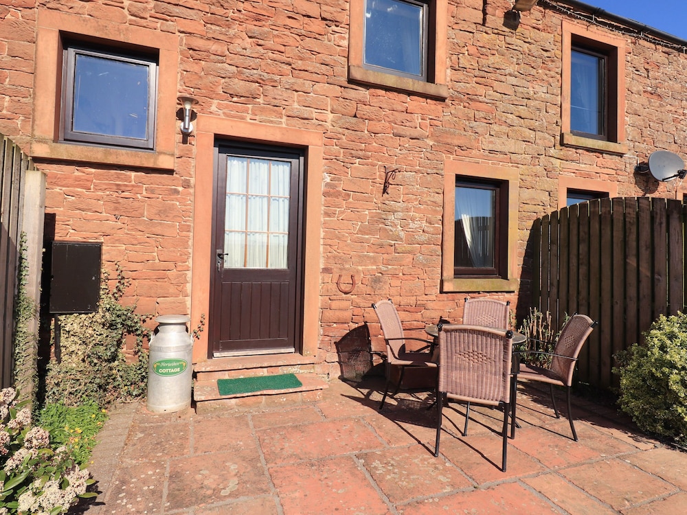 Horseshoe Cottage