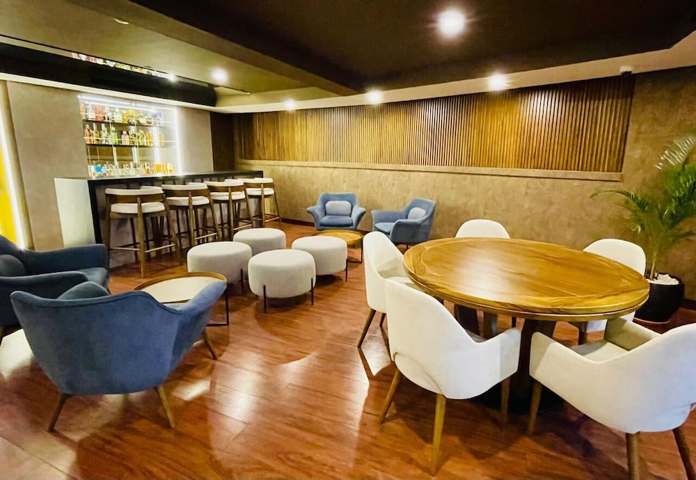 Torres de Suites by InAmazonas
