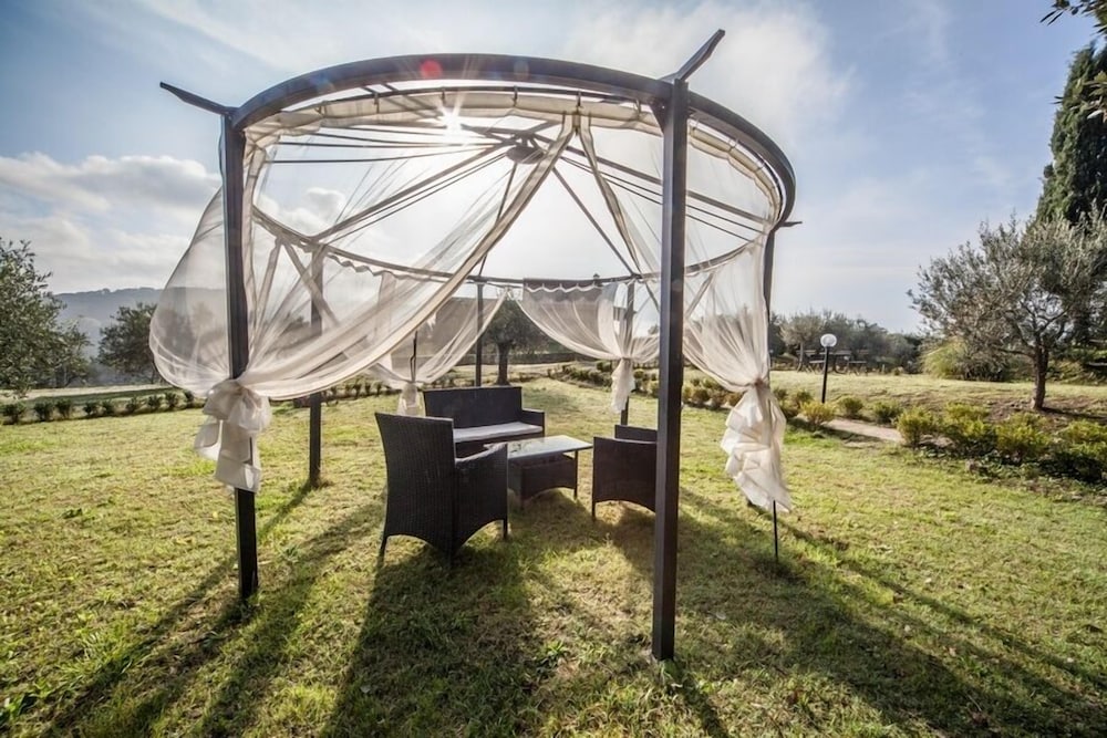 Villa Otium Bed & Breakfast