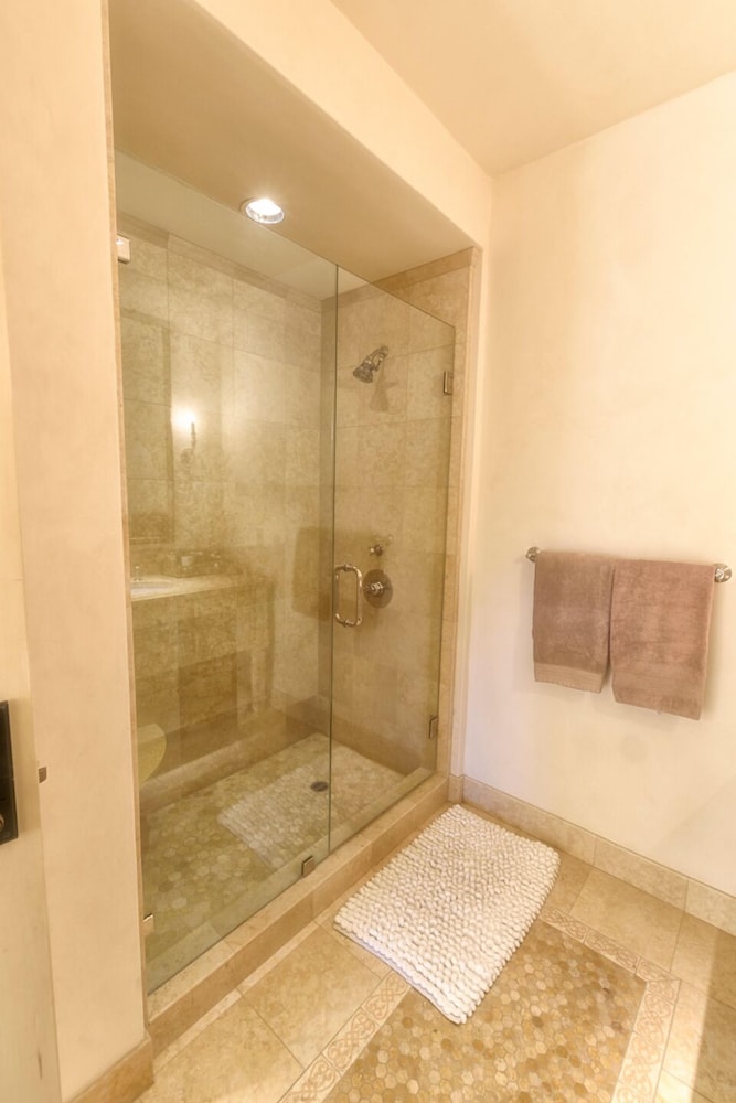 Lx1: Chateau D' Renaitre - Carmel-by-the-sea Luxury Villa: - Property Image 56