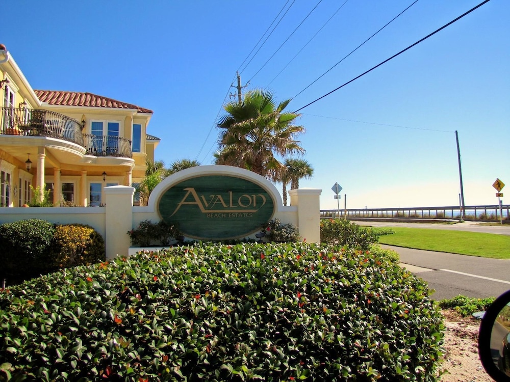 Avalon Beach Estates by Crystal Waters