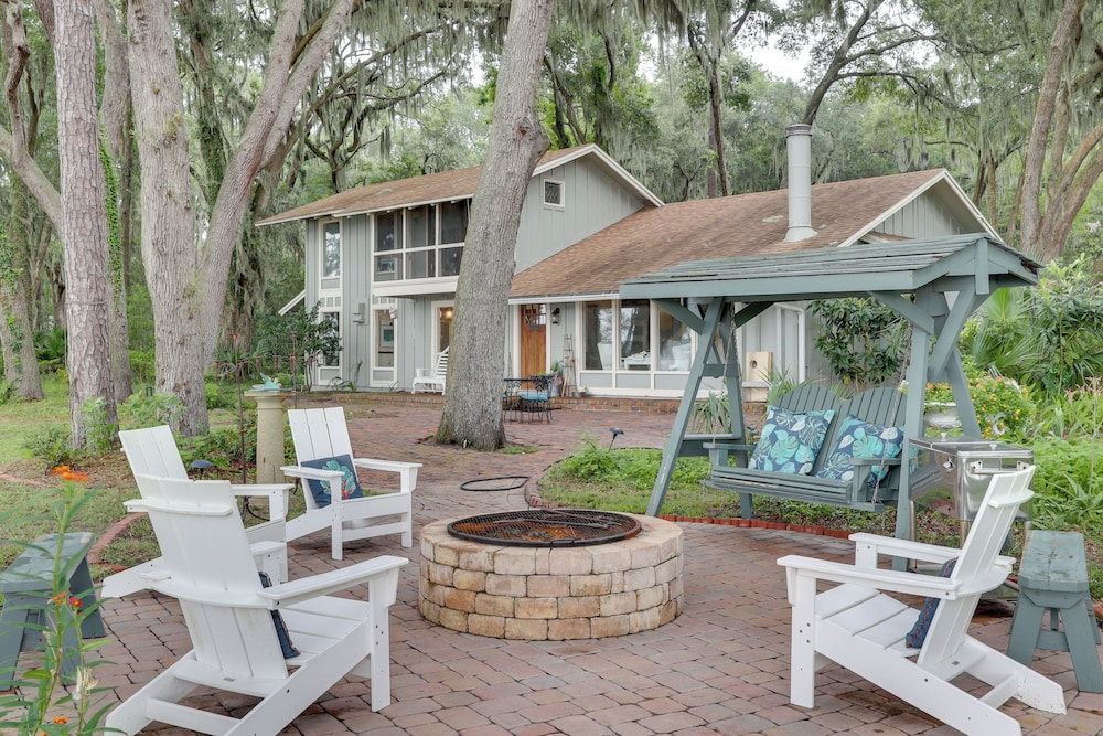 Secluded Riverfront Home w/ Dock Under Mossy Oaks view 5