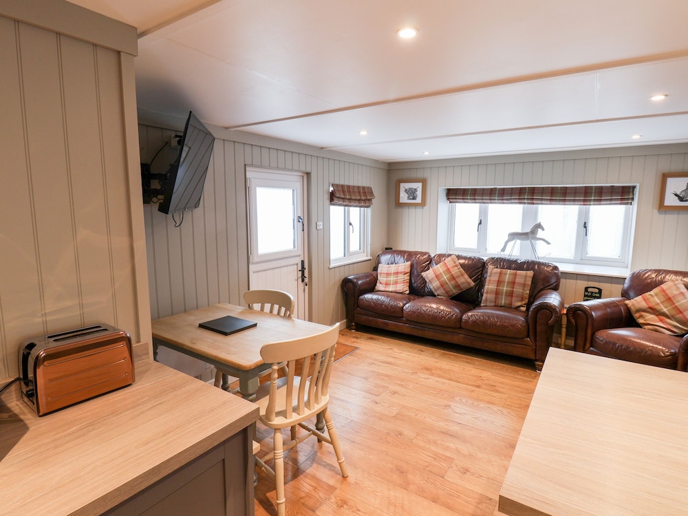 Grouse Lodge