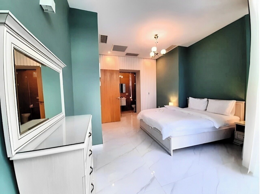 King David luxury two bedroom 10