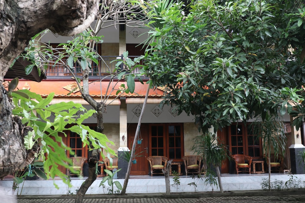 Adhya Guest House