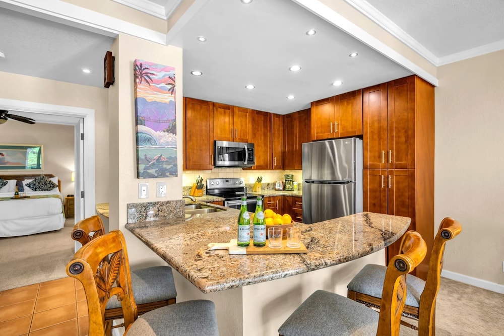 Kapalua Golf Villas 6 Free Rental Cars KBM Resorts Large Bedrooms 6 Units, 11 Bedrooms Ml-2354