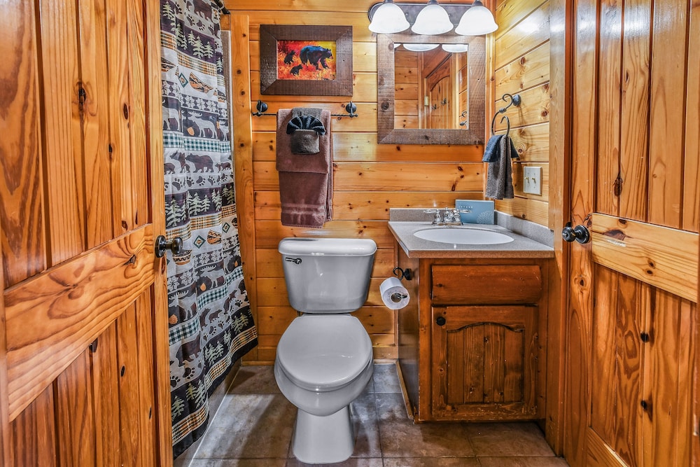 Extravagant View 3 Bedrooms 3 Bathrooms Cabin