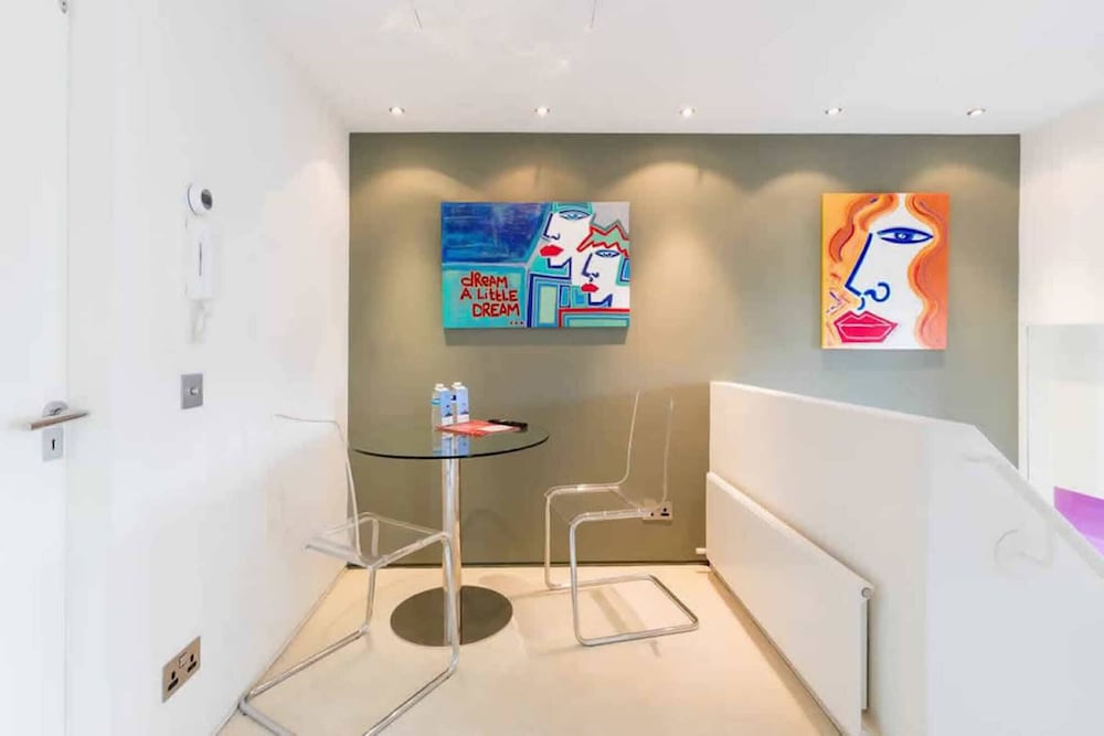 Comfortable Apartment Earls Court