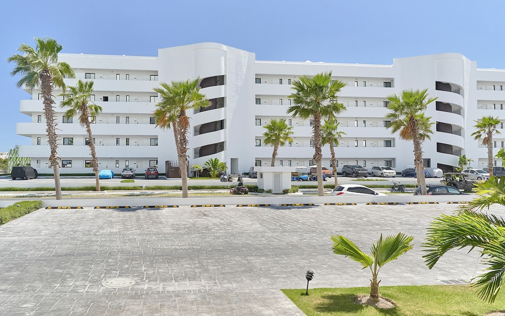 Cana Rock Star Condo Hotel