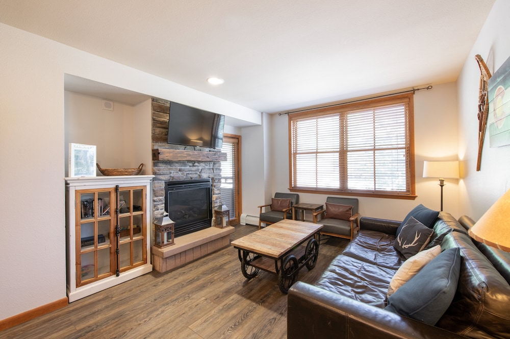 Zephyr Mountain Lodge Vacation Condos - Winter Park CO