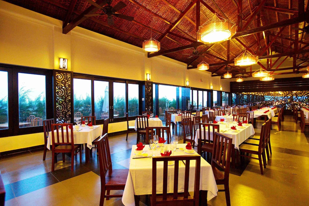 Blue Bay Mui Ne Resort & Spa
