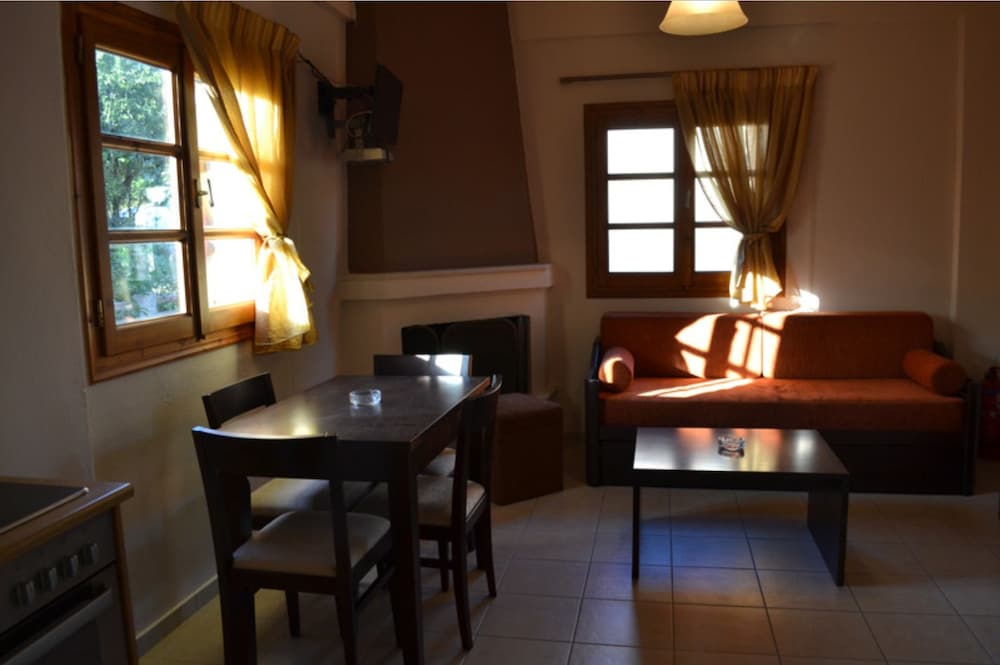 Dodis Village photo 5