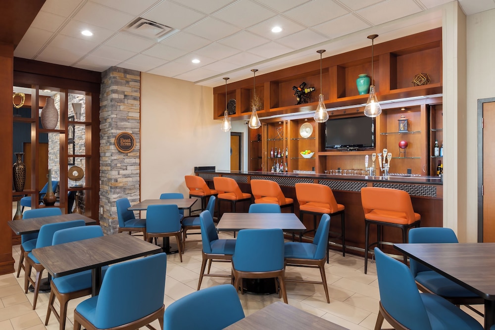 Asheville Vacations - Four Points By Sheraton Raleigh Durham Airport - Property Image 11