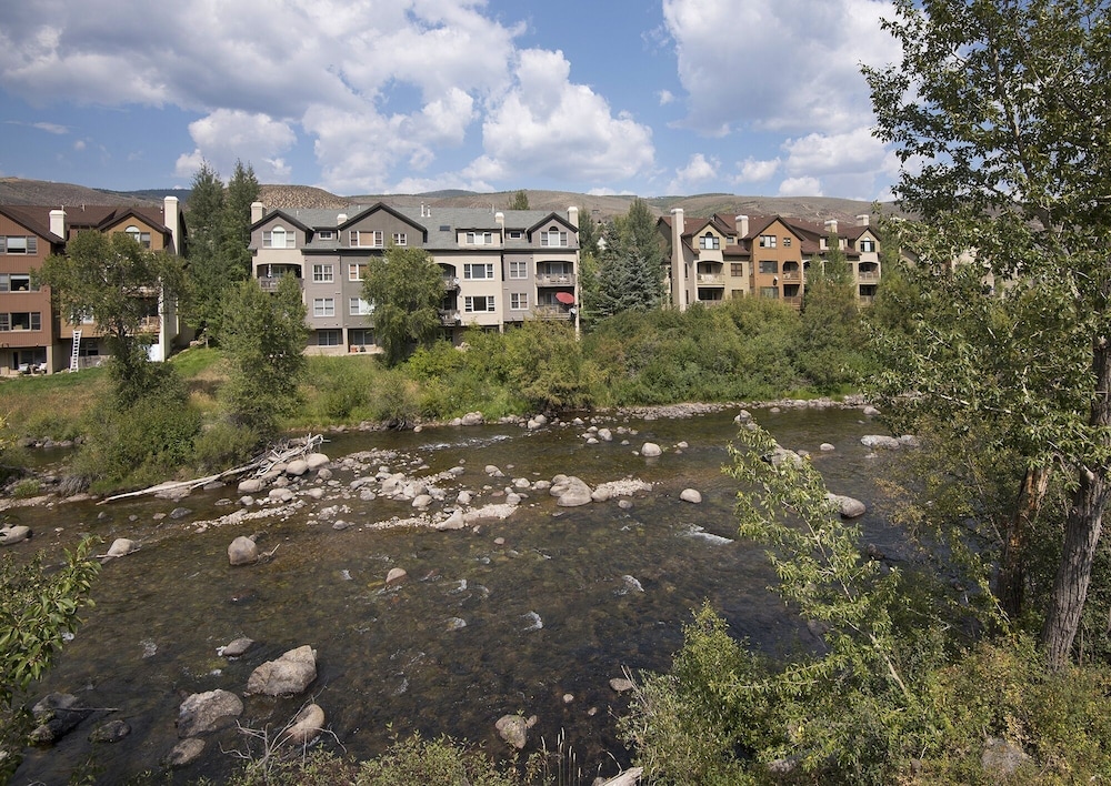 Canyon Run I-203 2 Bedroom Condo by Redawning - Property Image 4