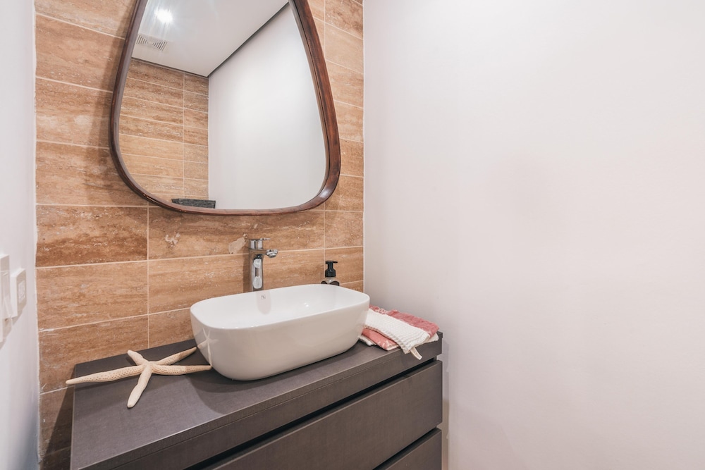 Modern Apartment With Balcony in Cap Cana DAA