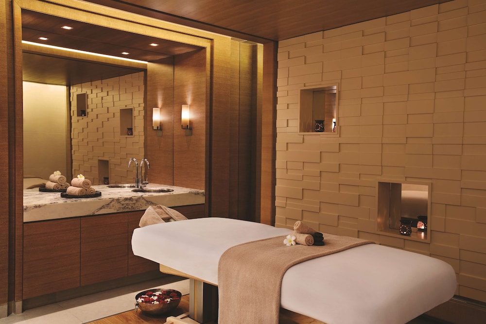 DoubleTree by Hilton Dubai - Jumeirah Beach