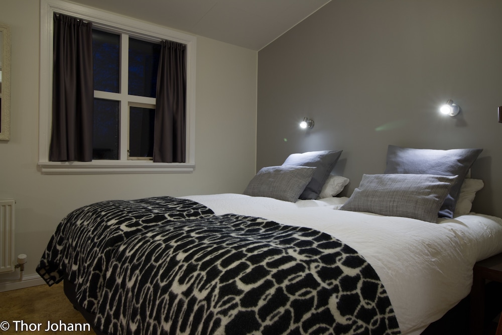Hotel Hjarðarból