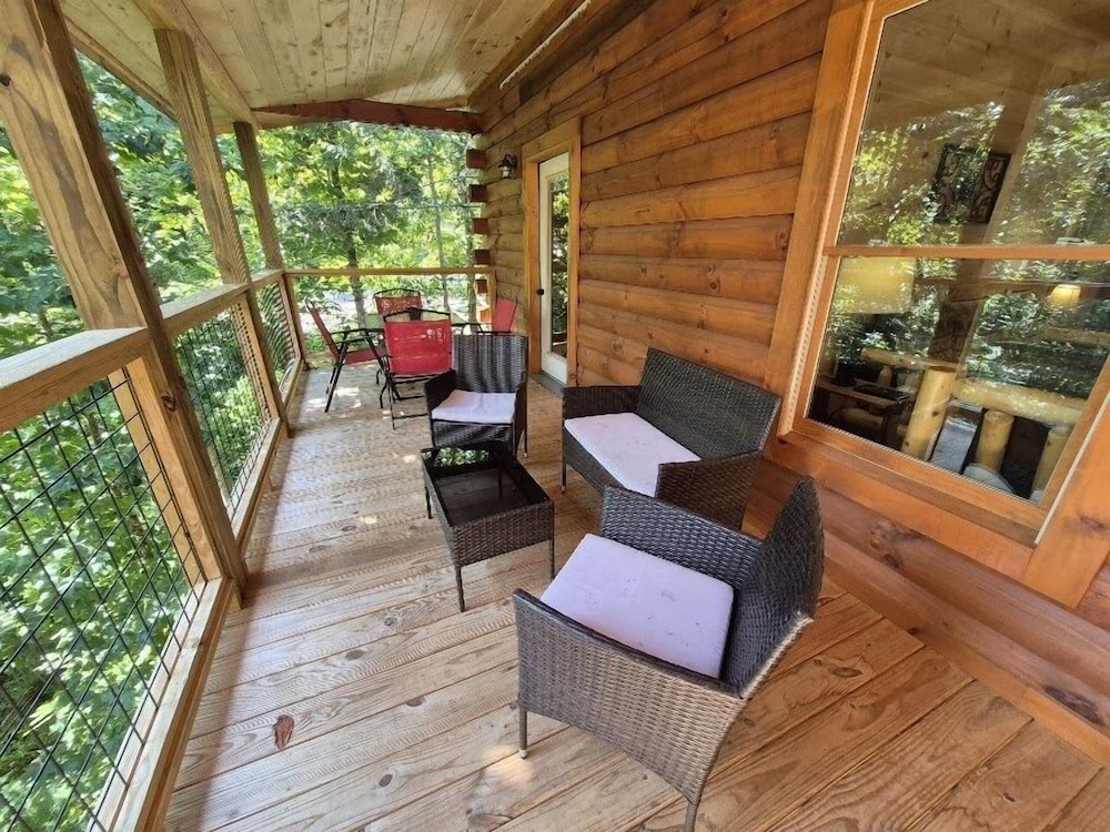 Misty Mountain View - 2 bedroom 2 Cabin